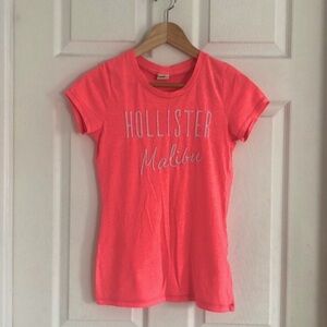 Pink Hollister t-shirt